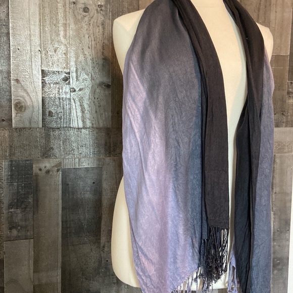 Gorgeous purple ombré scarf pastel whimsigoth lightweight dark feminine witchy - Picture 2 of 8